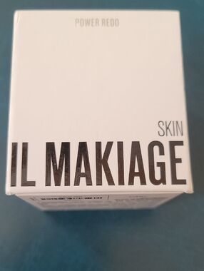 IL MAKIAGE White Skincare Box